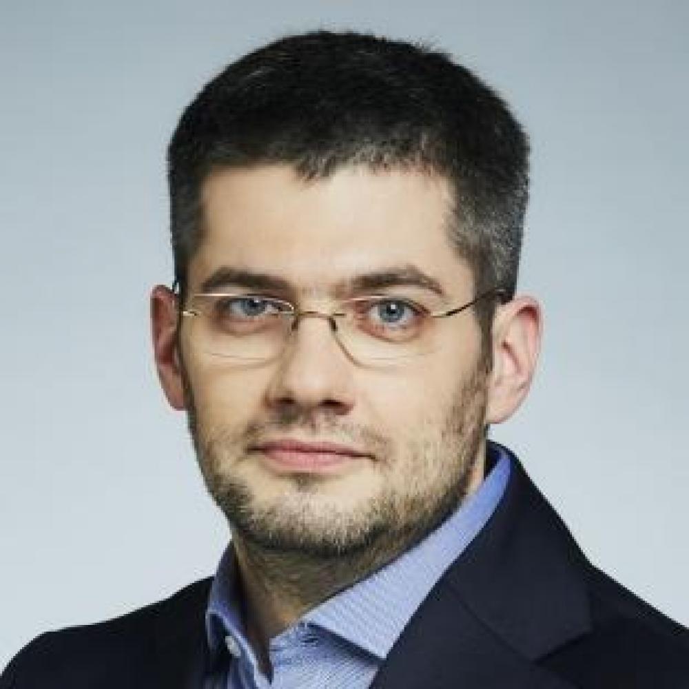 W. Rozłucki: jeżeli jakaś branża zaczyna przynosić korzyści - władze polskie zaczynają się zastanawiać, czy jej dodatkowo nie opodatkować