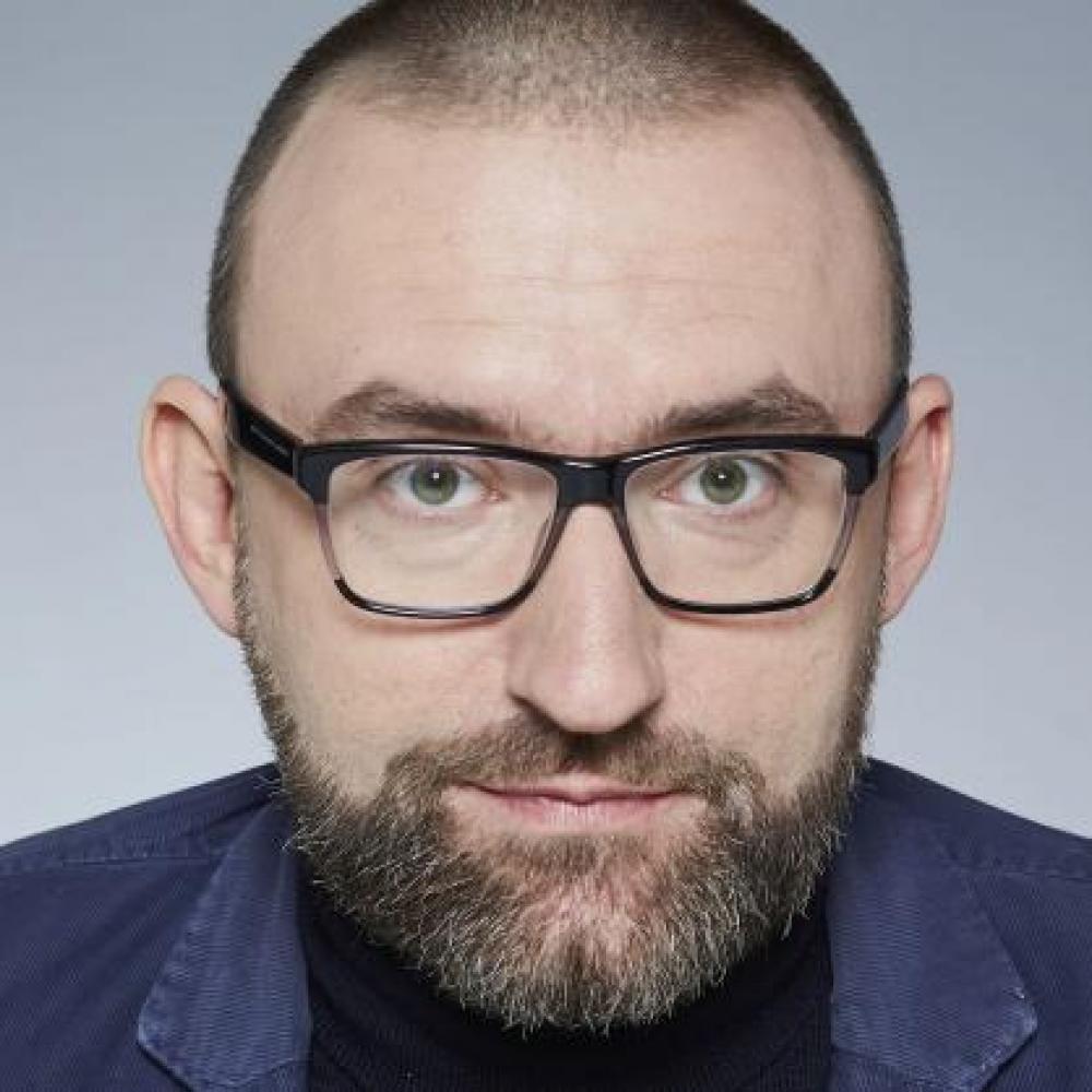 "Nie trzeba do siebie strzelać, żeby się zabijać" - "Sukcesja" na kazaniu